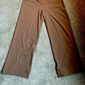 The PERFECT pant! Soft, stretchy and cute!